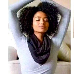 Beyond Yoga Infinity Scarf Stretch Lightweight Zipper Pocket Black Women Sz OS